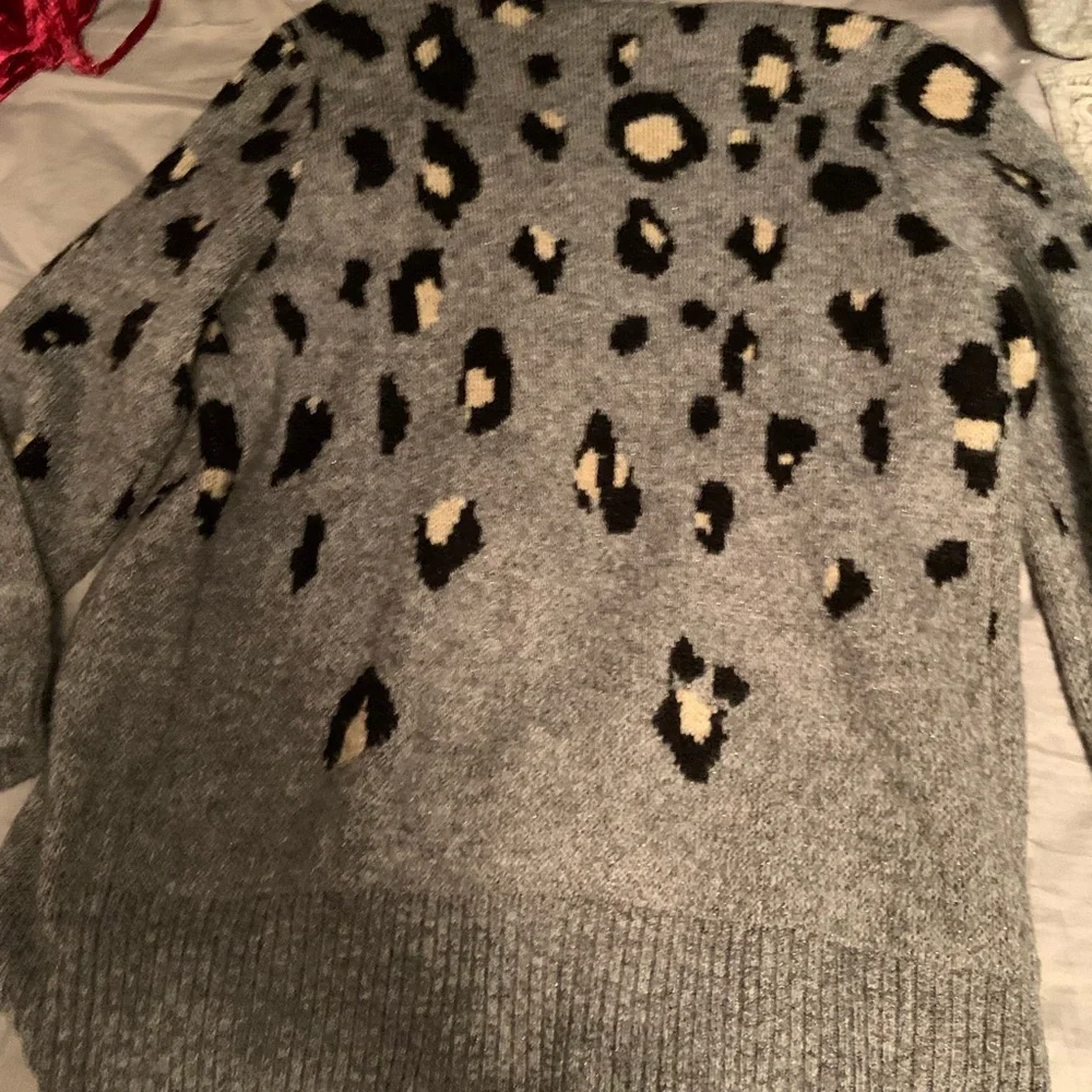 Leopard Cardigan - Picture 4 of 4